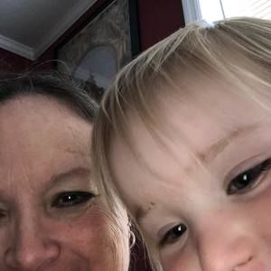 Meet your Posher, Lesly